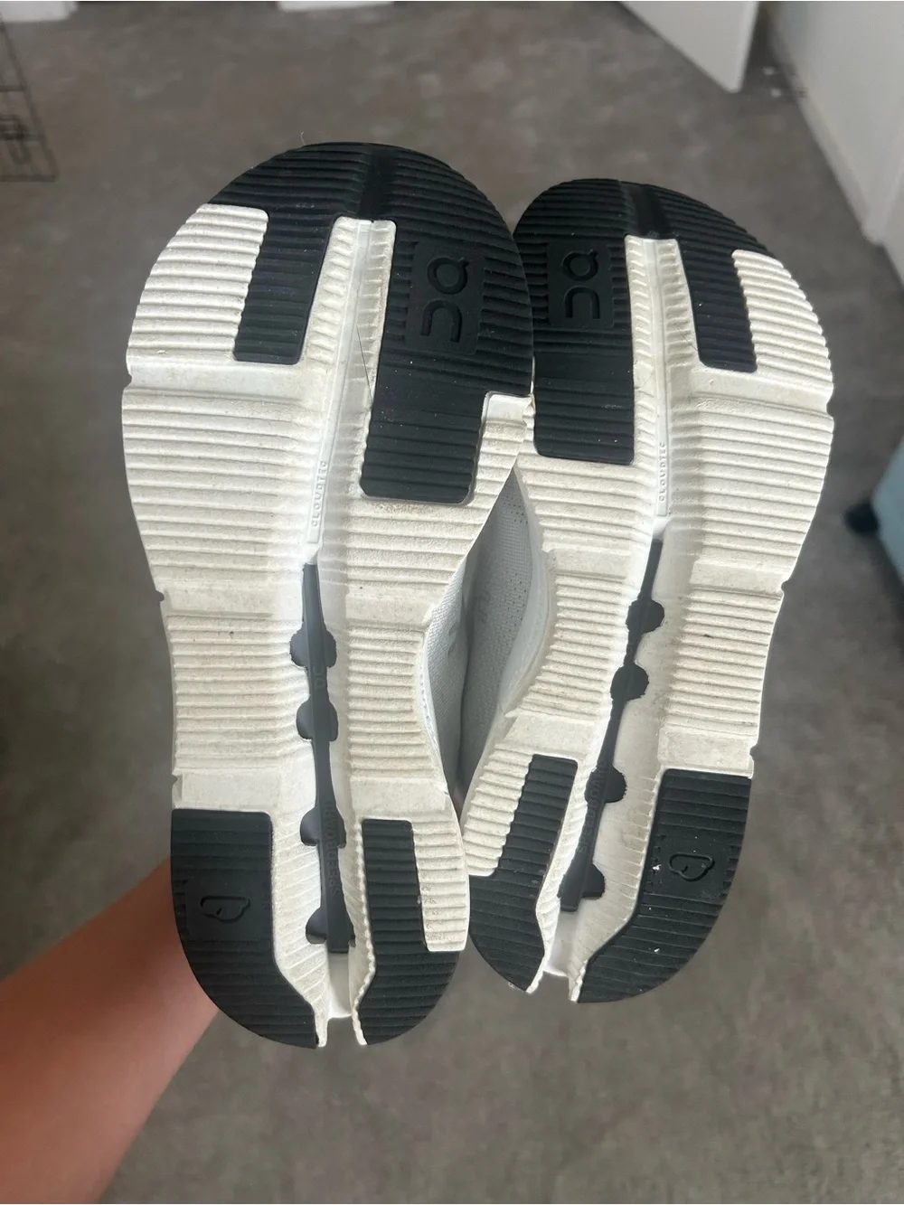 On Running Women’s Sneakers